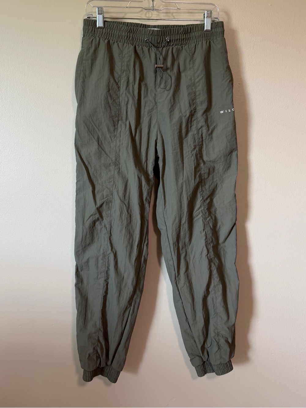 WILO the label green workout athletic joggers made in AUS size medium